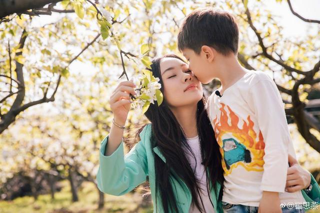 探讨天涯热点话题,加入重庆回湖南经过桂林吗?交流平台!