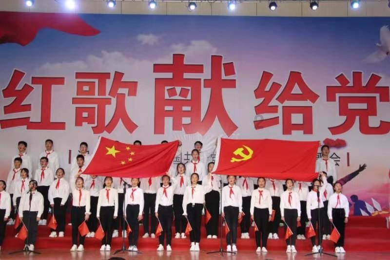 沙漠前行